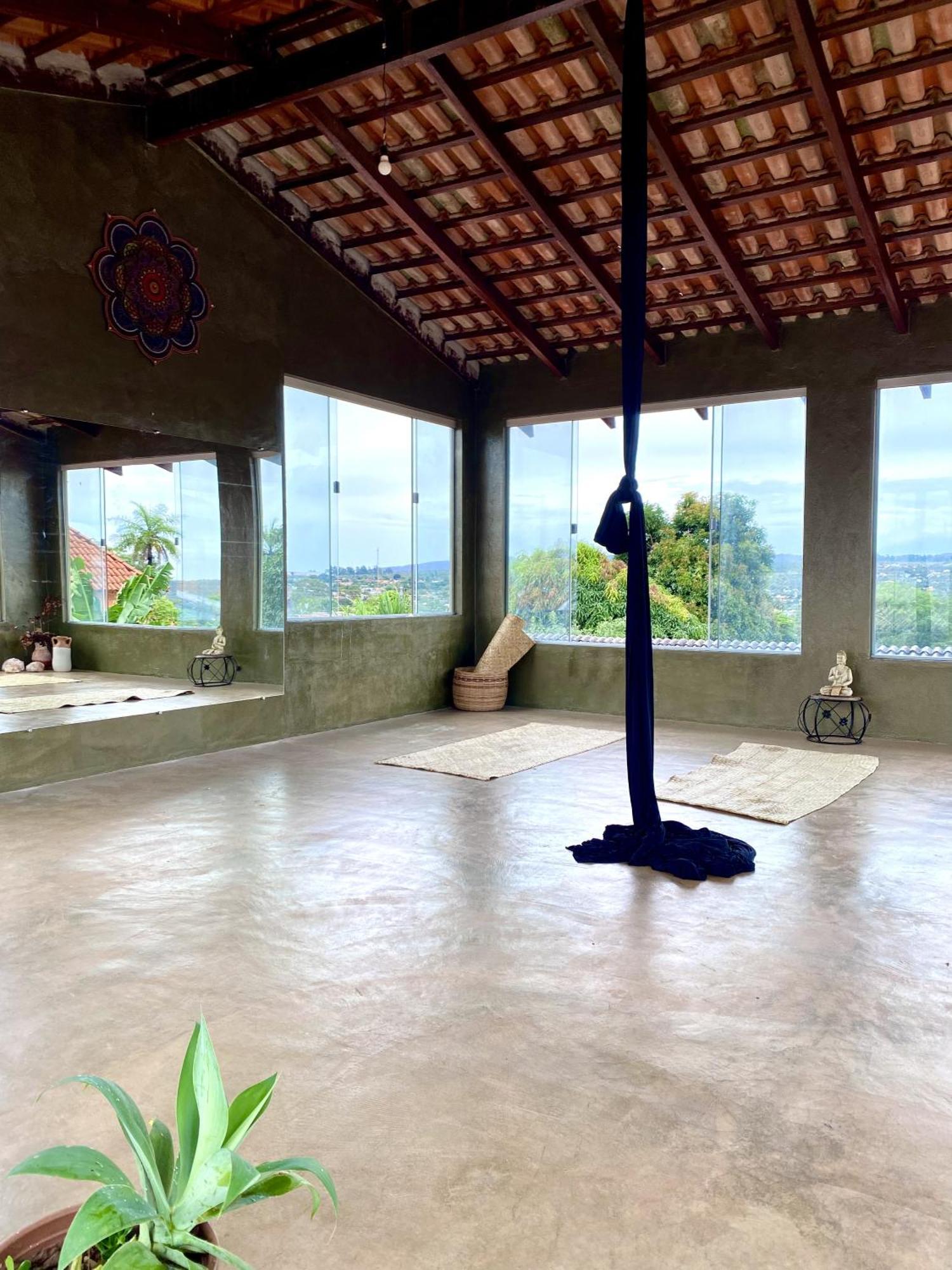 Private Cosmic Villa! 2 Homes, Yoga Room & Jacuzzi! Alto Paraíso de Goiás 외부 사진